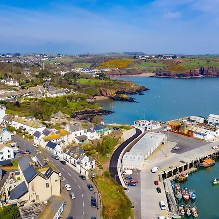 Nyaraló Seacliff Homes No 8 By Trident Homes